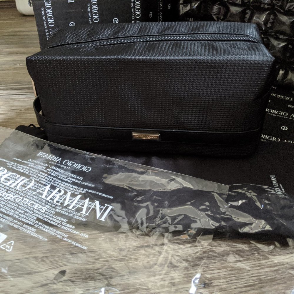 Giorgio Armani Makeup/ Shower/travel Pouch